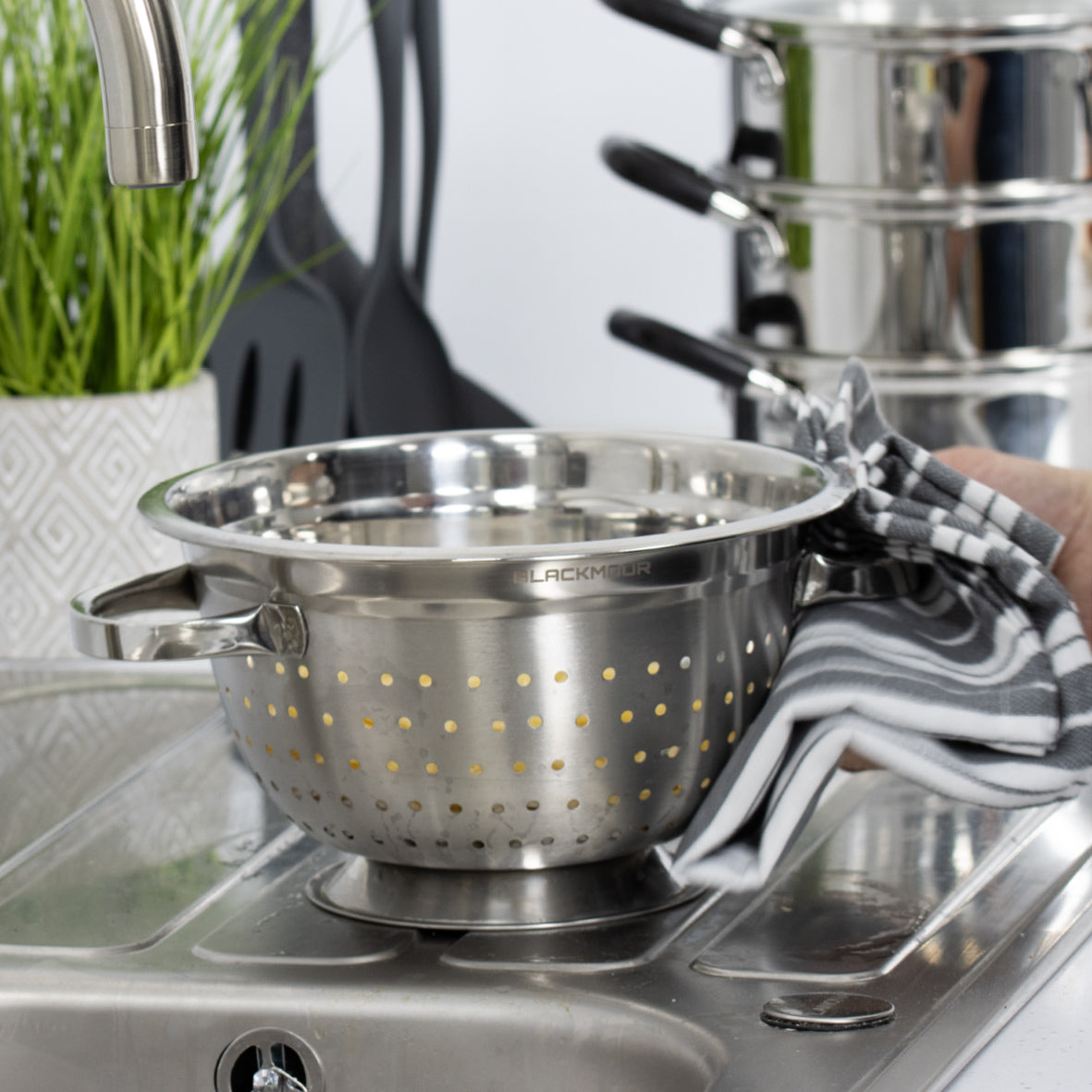 Stainless Steel 24cm Colander