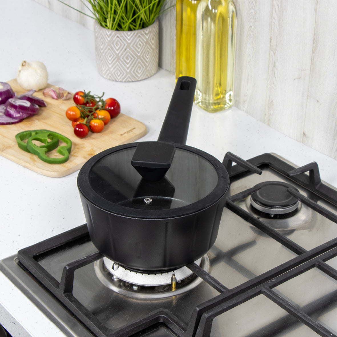 Neuvo 2-Piece Frying Pan & Saucepan Set
