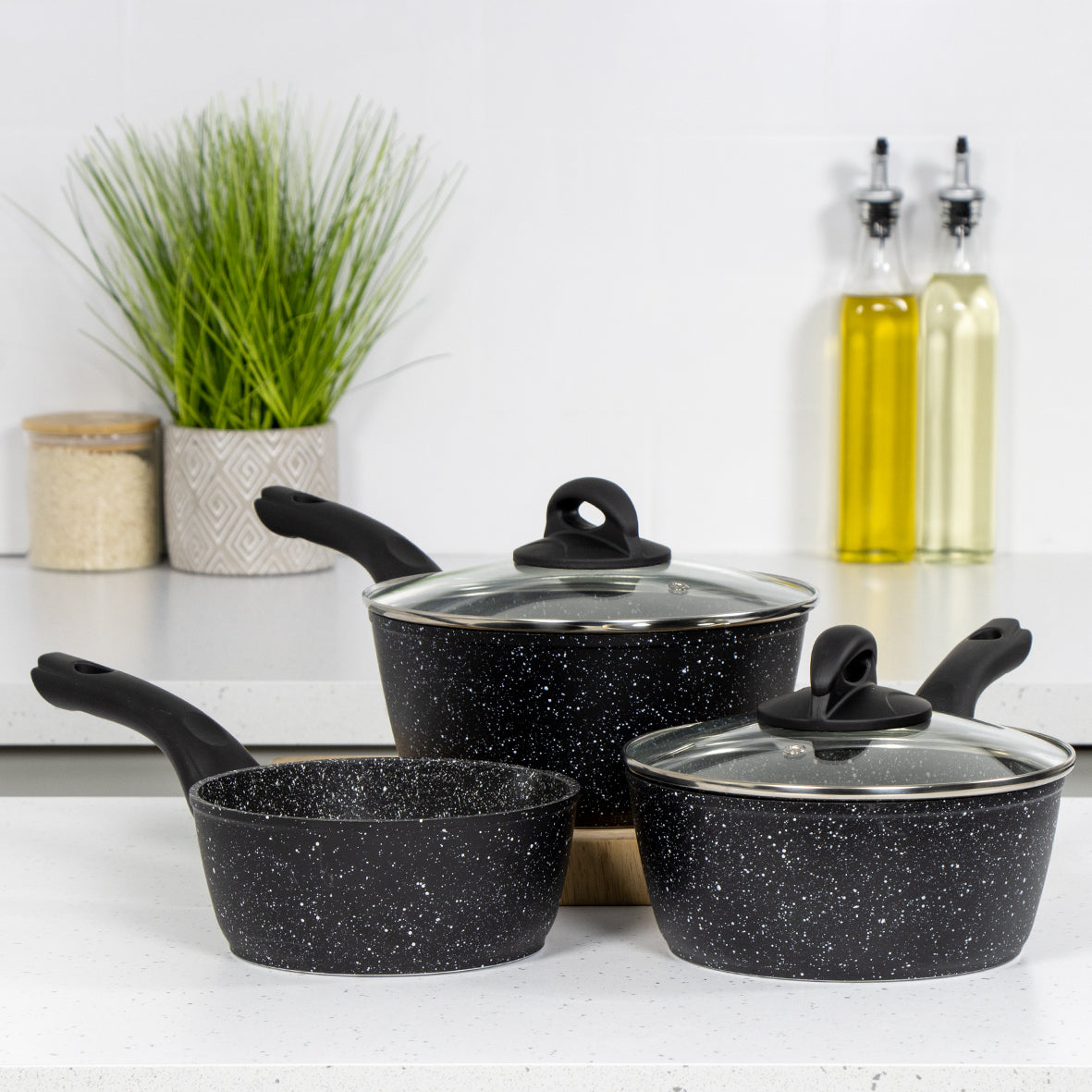 Classic 3-Piece Black Non Stick Saucepan Set