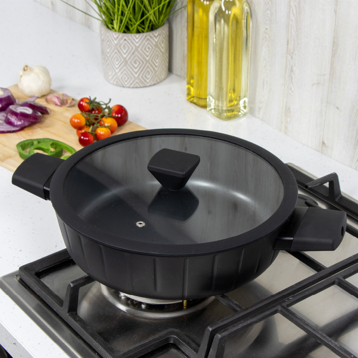 Neuvo 28cm Non Stick Shallow Sauté Pan with Lid