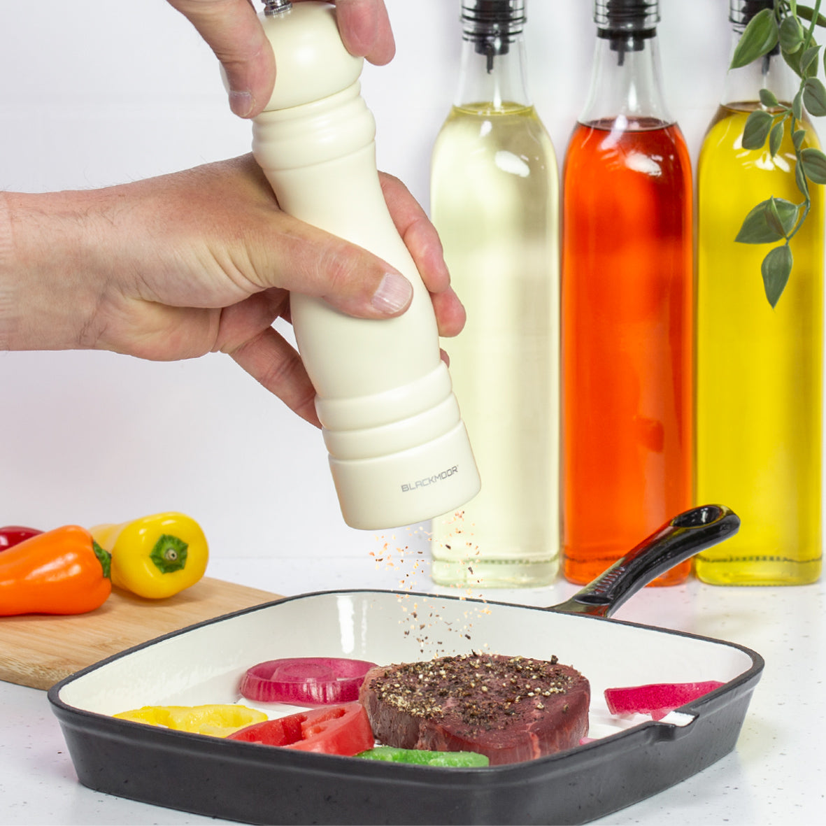 Manual Salt And Pepper Mills - Cream