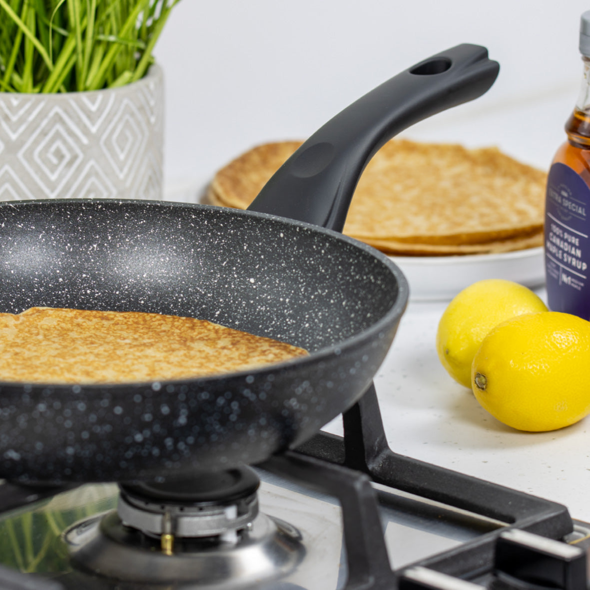 Classic 24cm Black Non Stick Frying Pan