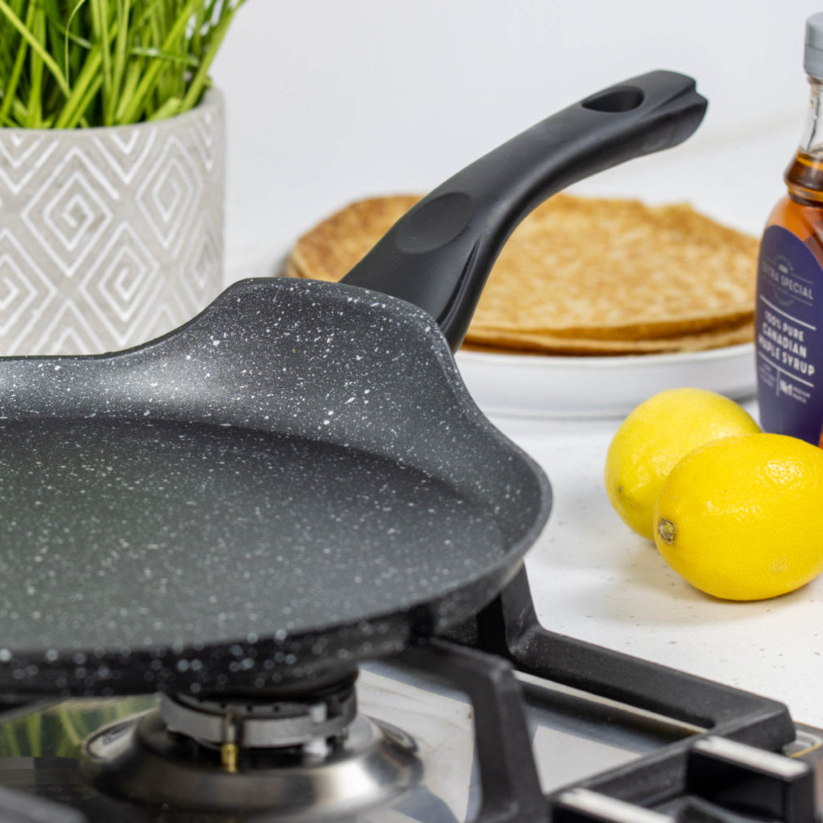 Classic 26cm Black Non Stick Pancake Pan