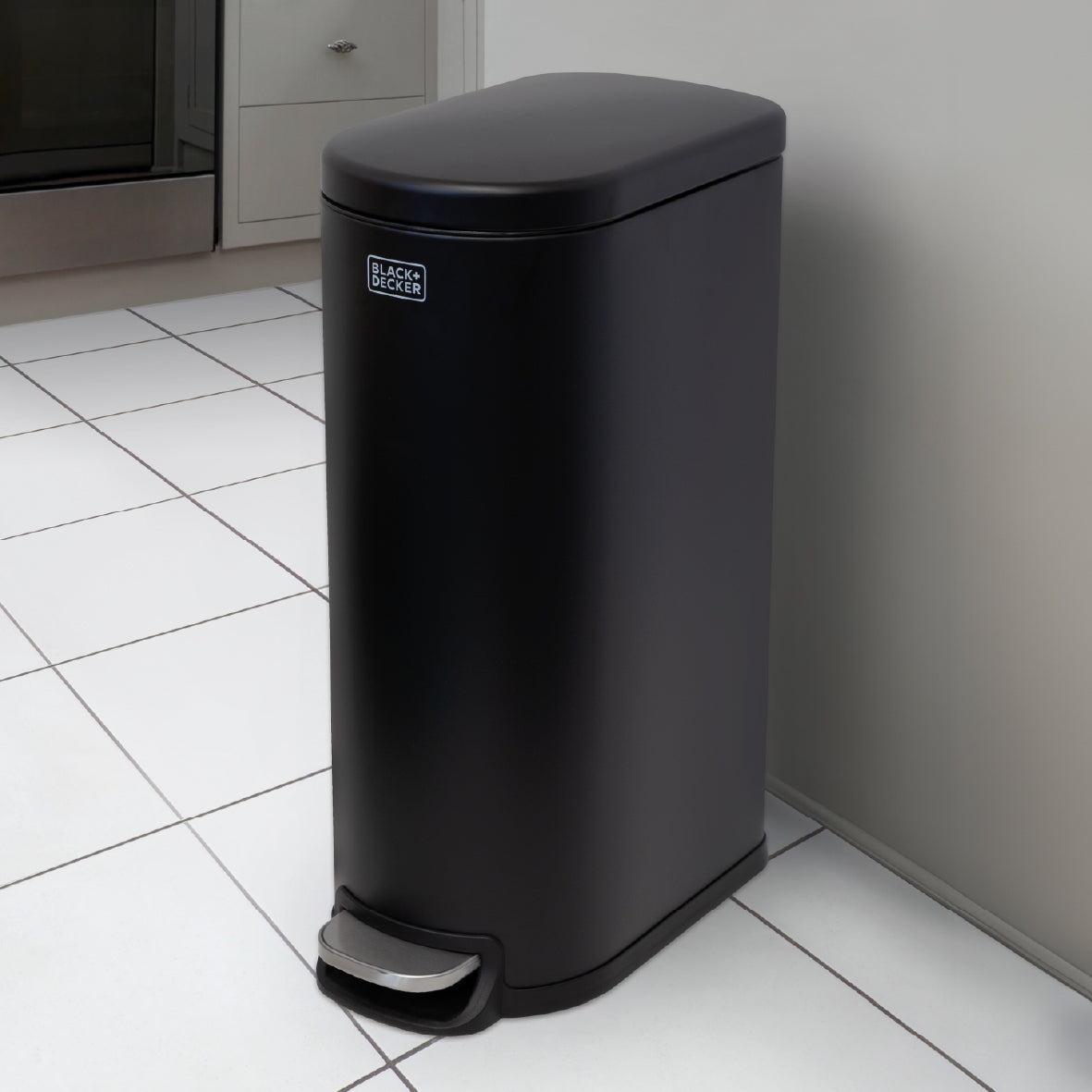 30L Curved Slimline Pedal Bin - Matt Black