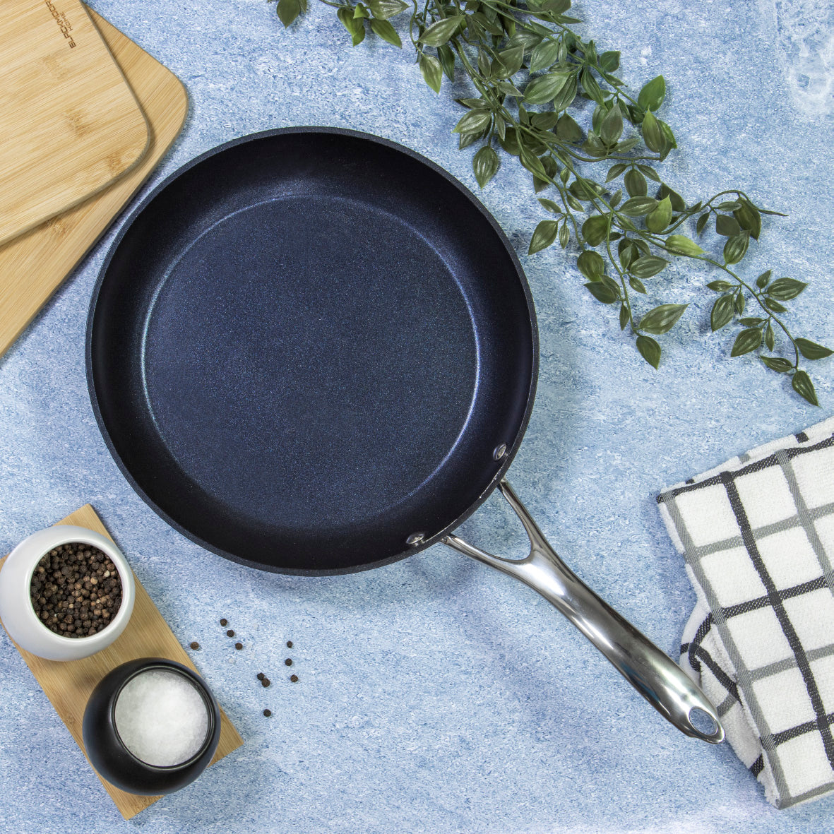 Blue Pro 8-Piece Pan Set