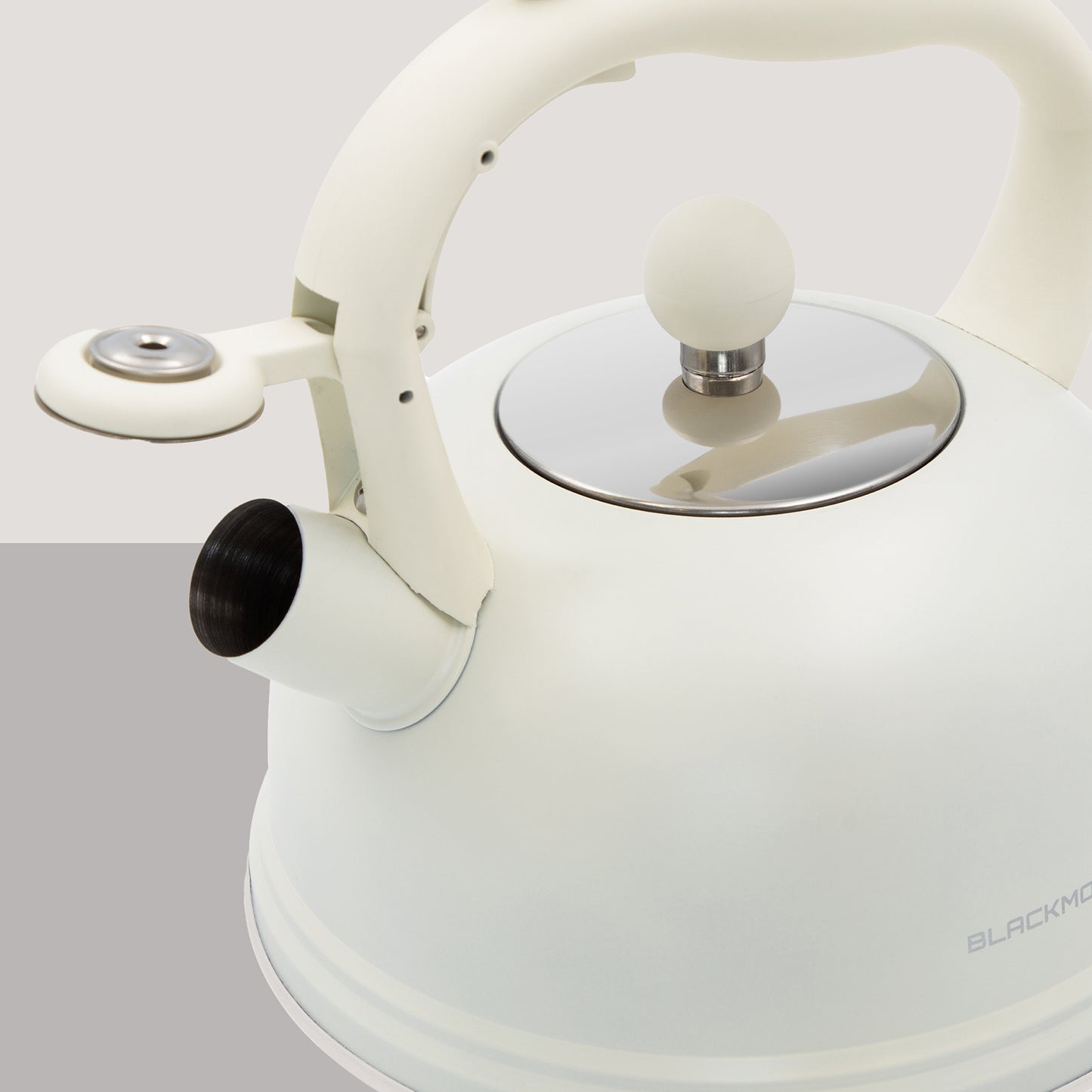 2.5L Whistling Kettle Ivory