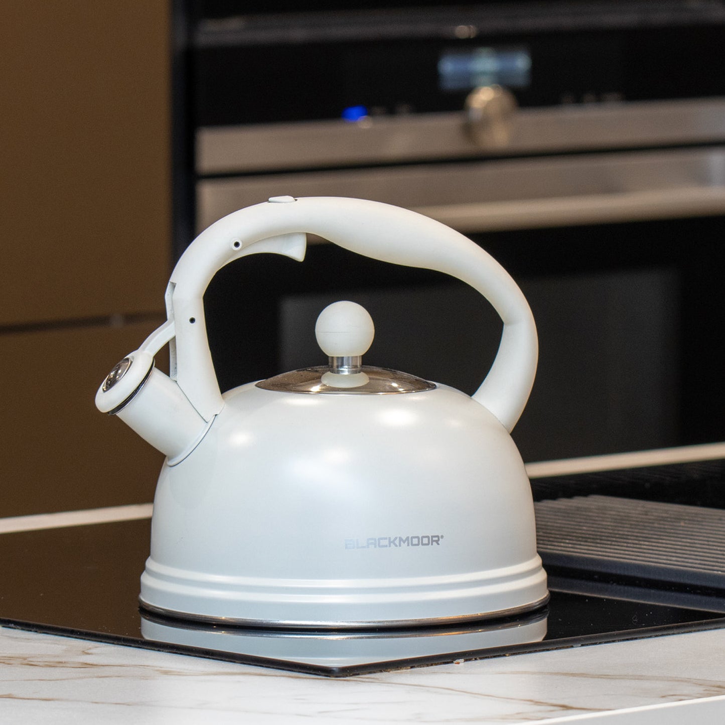 2.5L Whistling Kettle Ivory