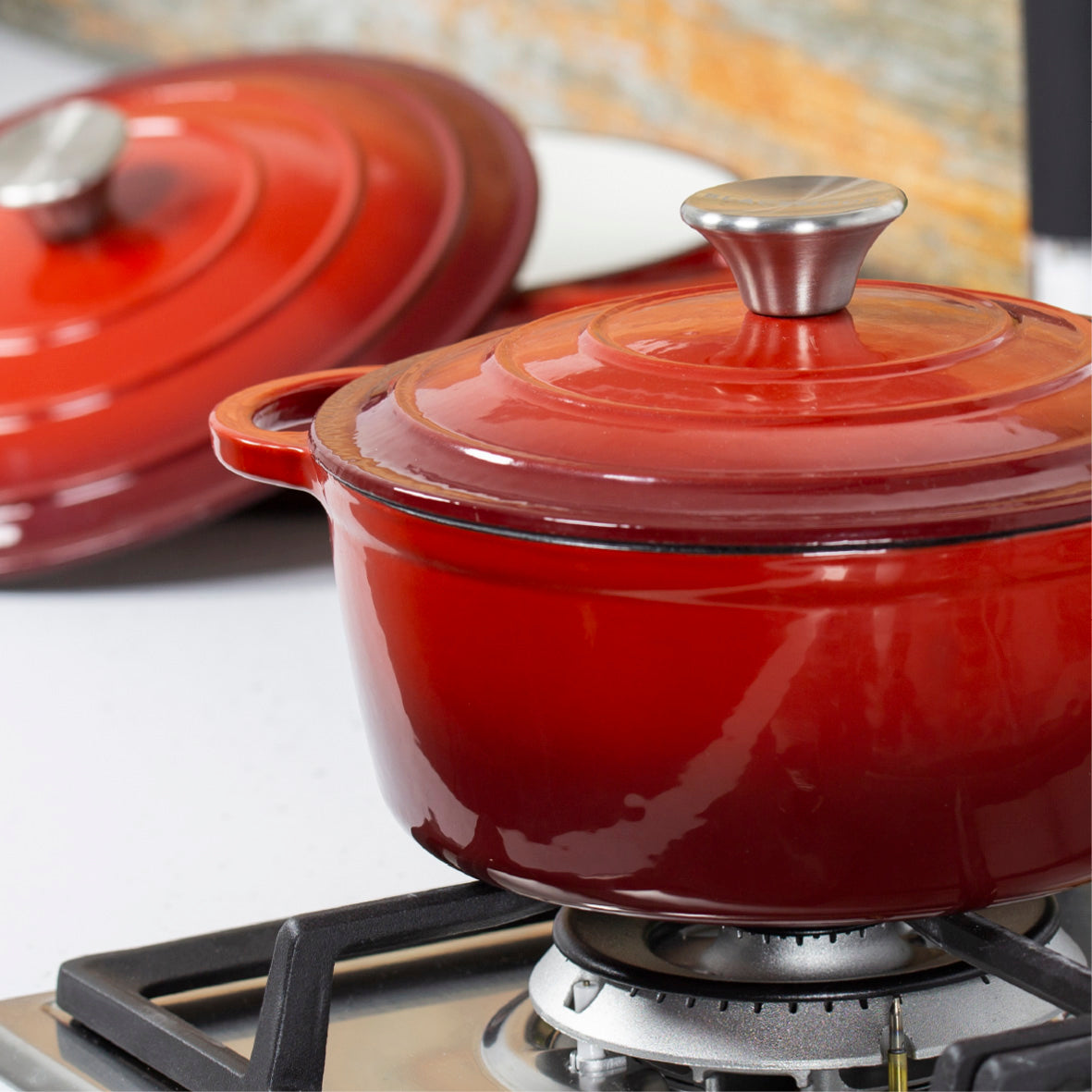 22cm Red Cast Iron Casserole Dish With Lid