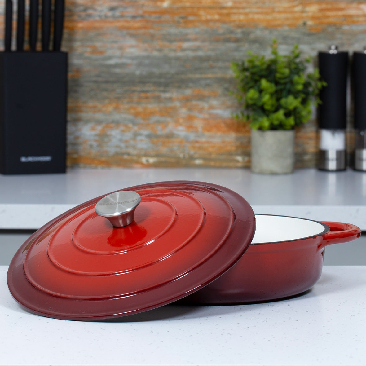 28cm Red Cast Iron Shallow Casserole Dish With Lid