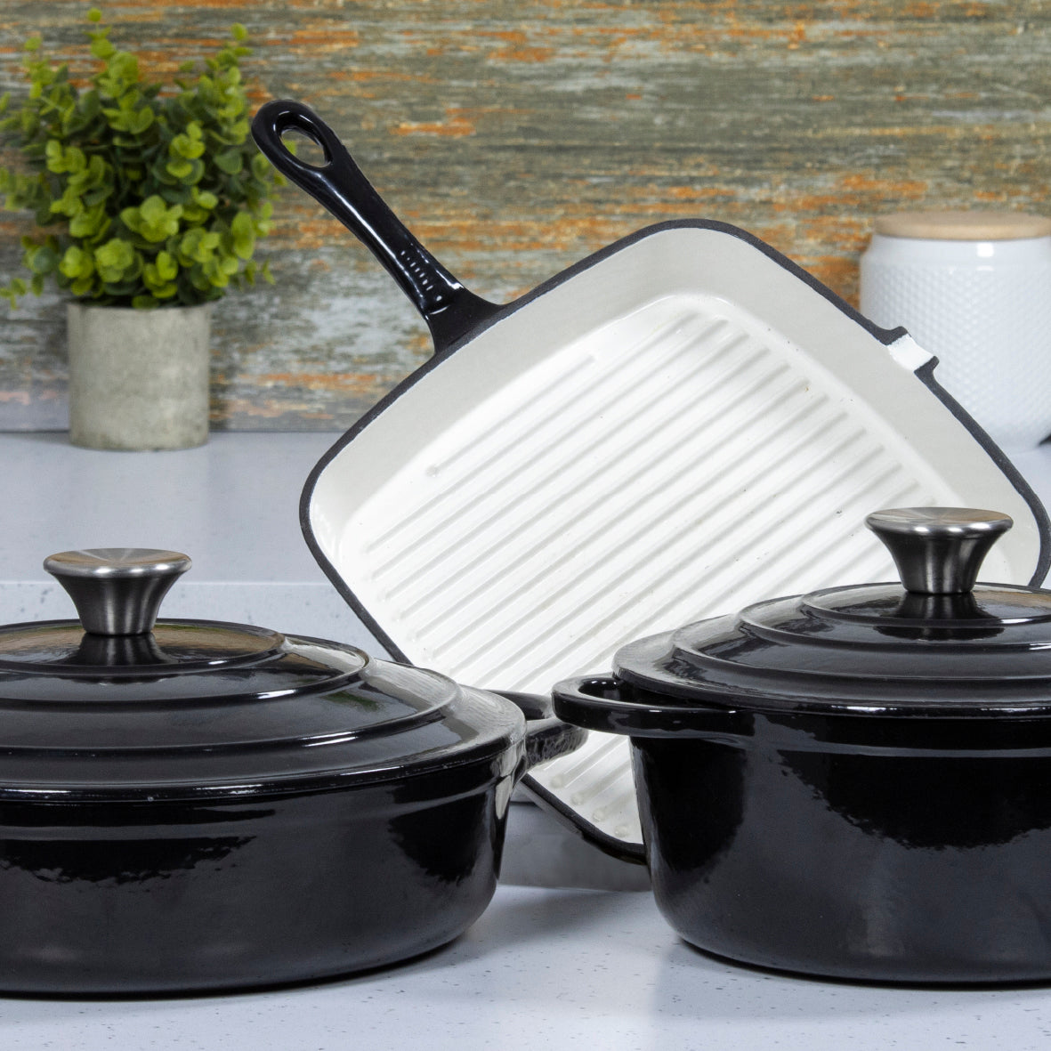 3-Piece Black Cast Iron Cookware Set